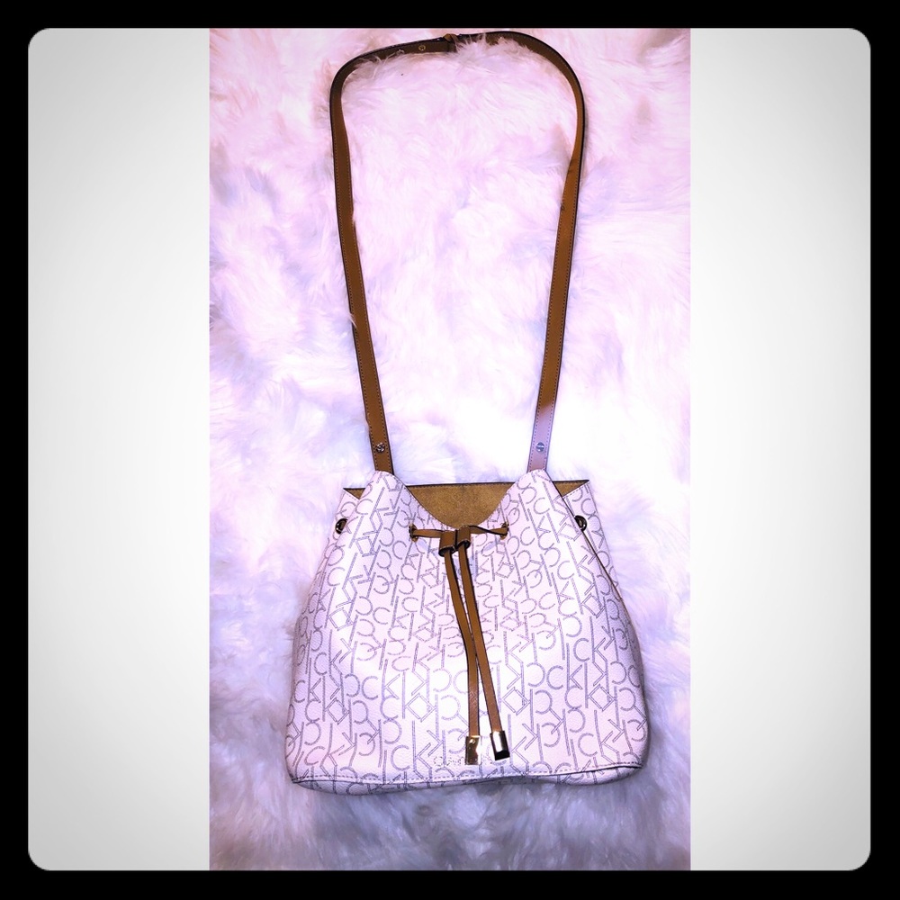 Calvin Klein Signature Bucket Bag